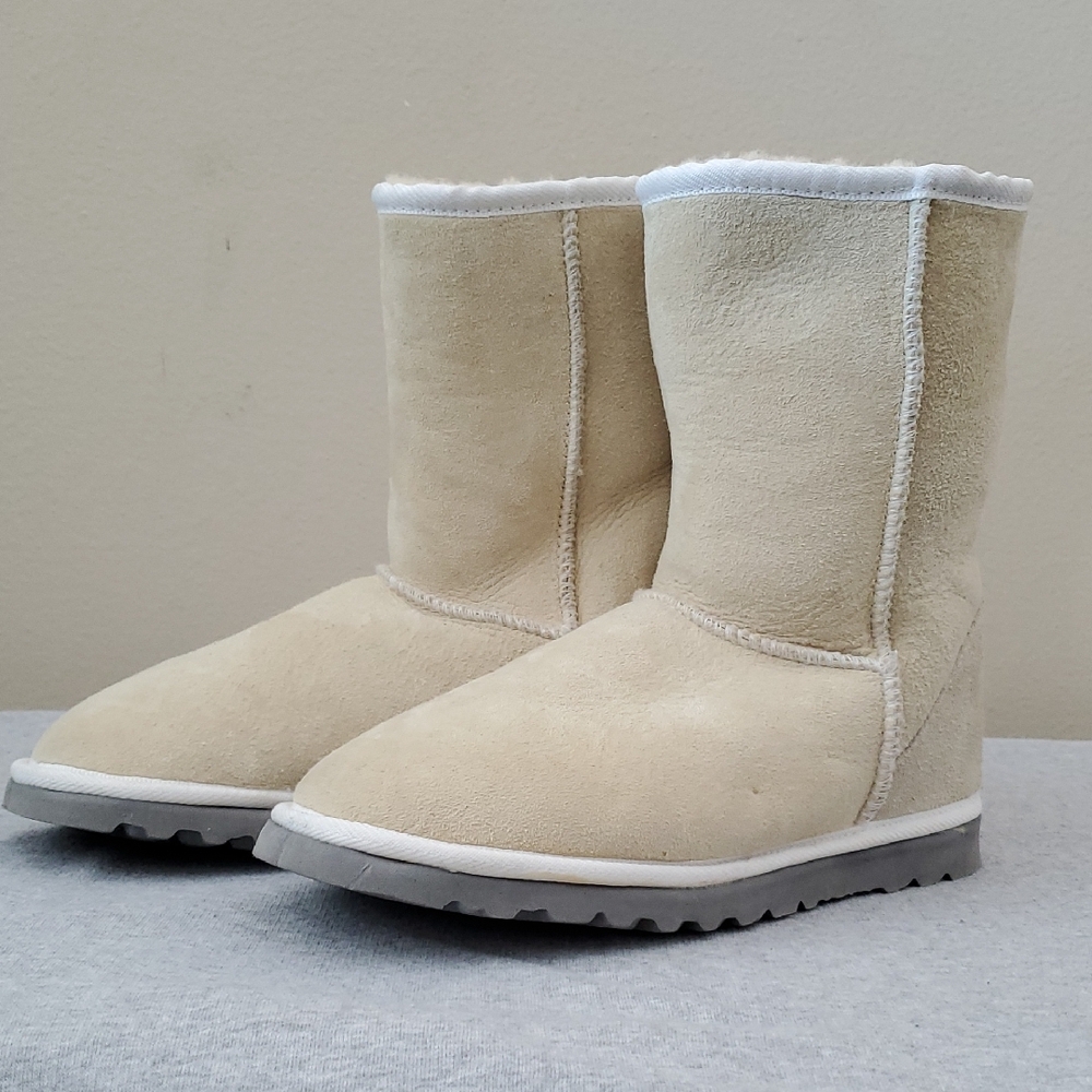UGG Short Suede Boots